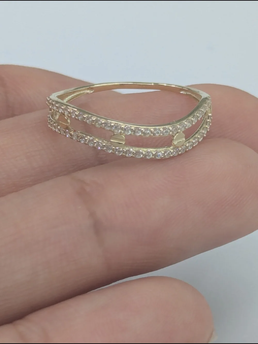 10kt Real Gold Women's Ring Size 7